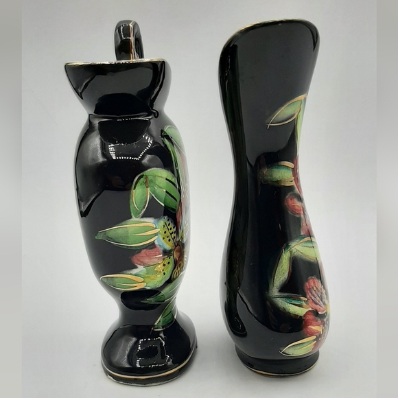 Vintage Hand Painted Porcelain Ceramic Art Little Vases Gold Trim Japan 5" Tall - Picture 7 of 10